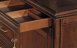 Μπουφές σε στυλ μπαρόκ